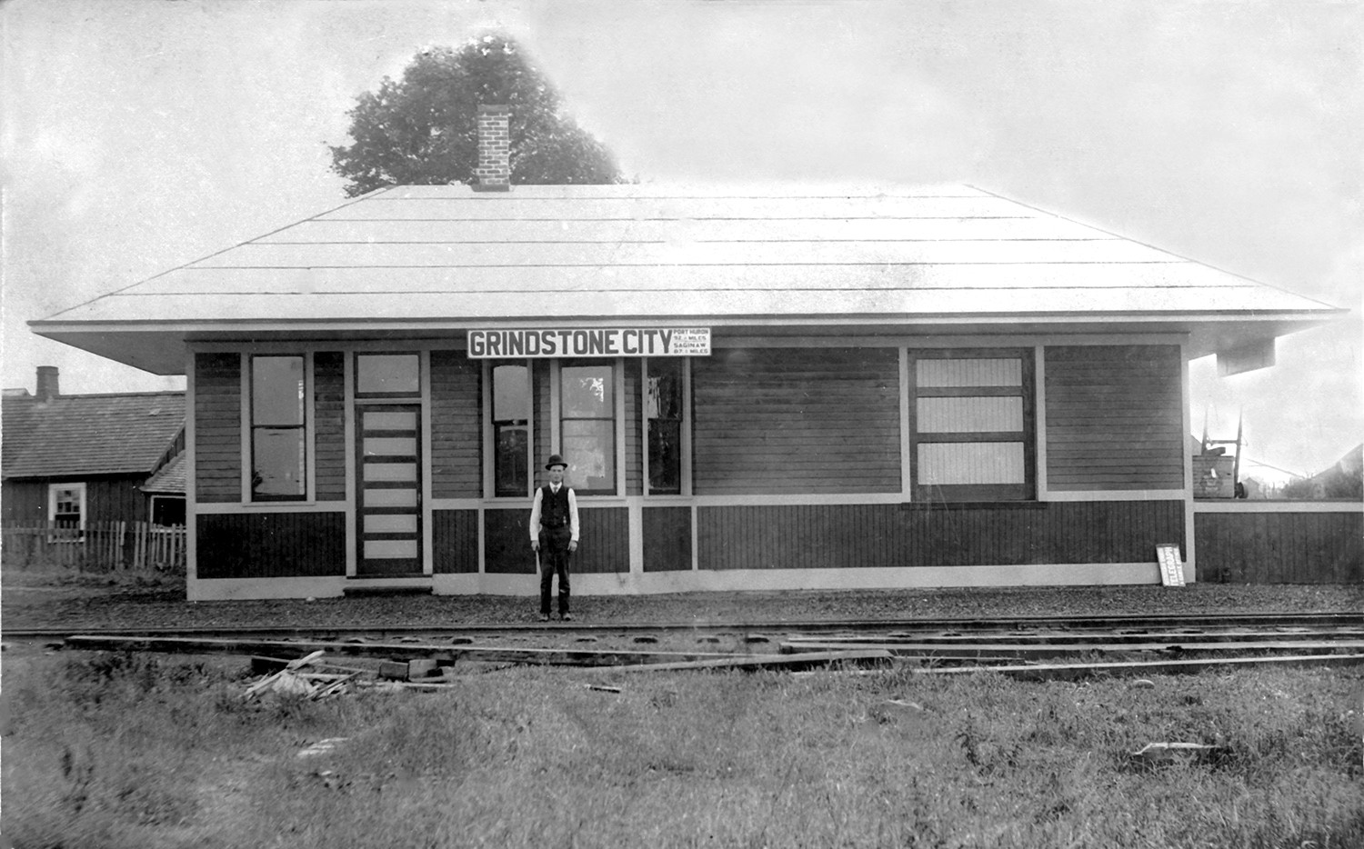 PM Grindstone City depot